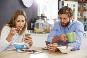 Das Smartphone sorgt für Einsamkeit